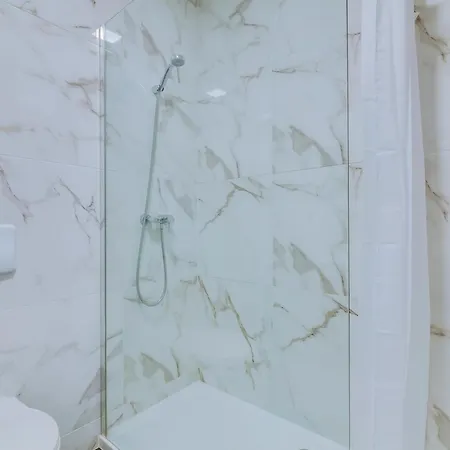 Al - Avenida Lägenhet