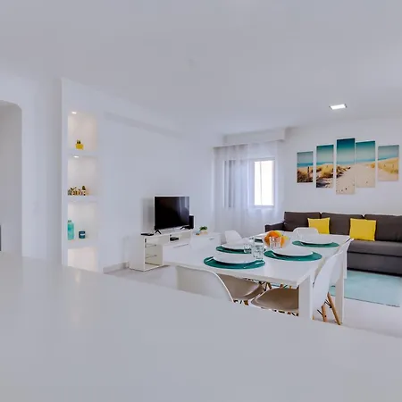 Al - Avenida Apartment